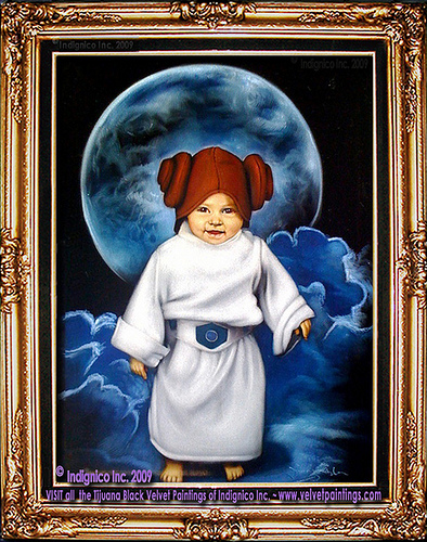 Illustration for article titled The Greatest Velvet Paintings Of Science-Fiction Icons!